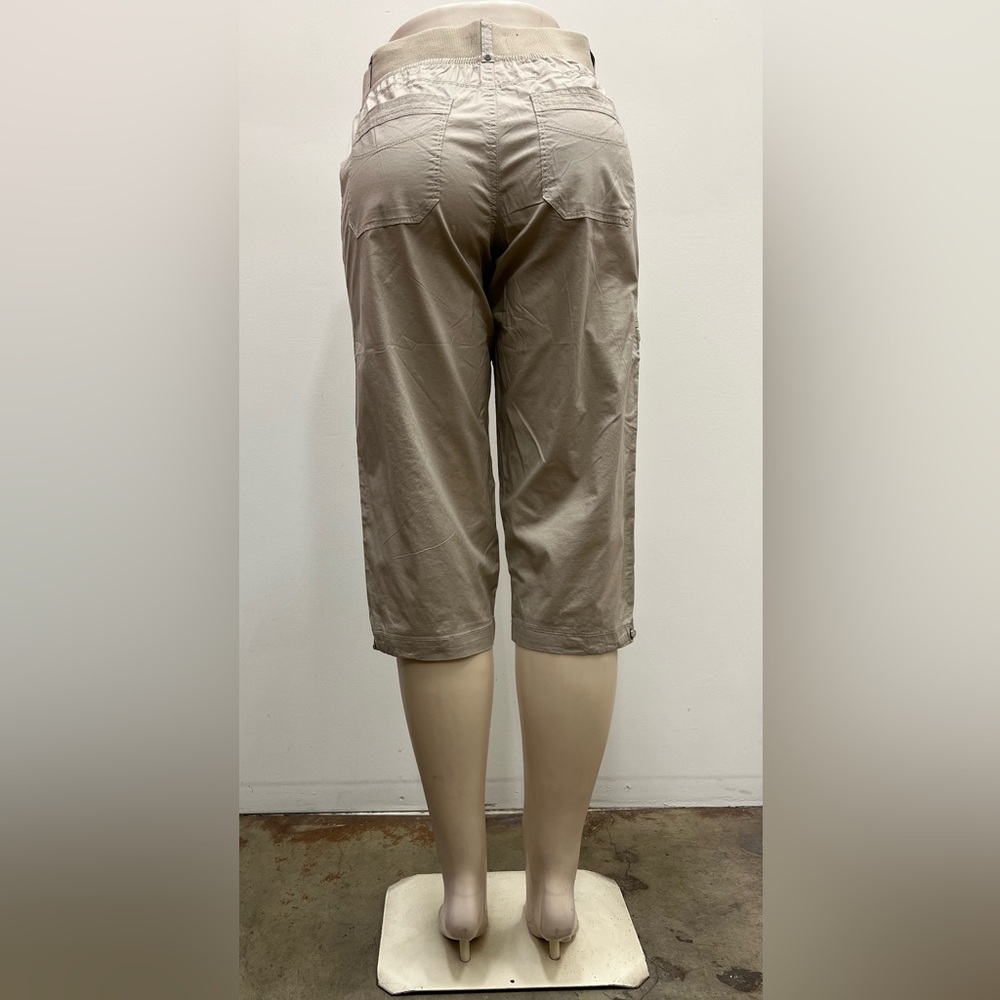Dash Capri - Picture 3 of 3
